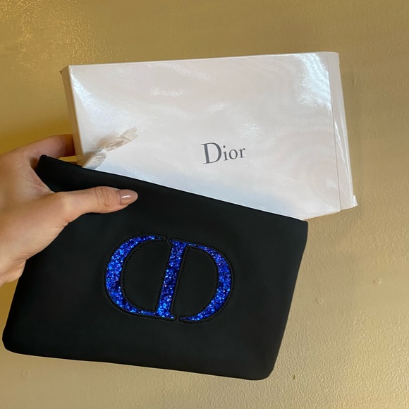 Dior Makeup Bag - Picture 1 of 6